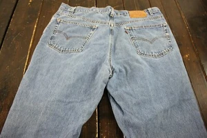 Vintage USA Levi's 550 Men's 42 x 30 Relaxed Fit Denim Jeans #B590 - Picture 1 of 7