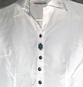 Bella Sky Damen Bluse mit Königsärmeln und türkisen Knöpfen Small - Bild 1 von 7