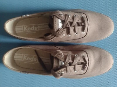 Keds NIB CH OX Deep Taupe Women Flat w/ Extra Fashion Shoelaces Women's 8.5M - Image 1 of 4
