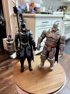 Set Batman blindado - 20 pulgadas Figura de acción y Spin Master DC Comics Foto 1 de 4