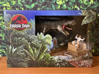 -NUEVO- Mattel 2022 SDCC Jurassic Park Hammond Collection Outhouse Chaos Set T-Rex Foto 1 de 3