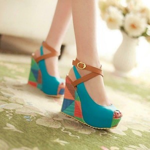 Zeppe Blu online | Showroom di Stylosophy