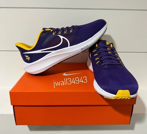 NEW 2022 Minnesota Vikings Nike NFL Air Zoom Pegasus 39 Running Shoe Sneaker Cover