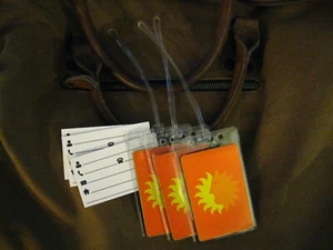 National Airlines Etichette Bagaglio - Vintage NAL Arancione Giallo Sole Logo Tag Set (3) - Foto 1 di 4