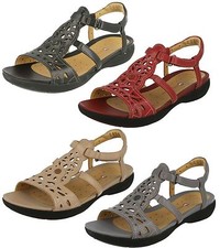clarks sandals with velcro straps