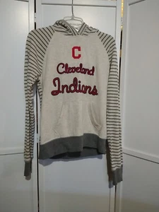 Womens Cleveland Indians Hooded Sweatshirt Soft As A Grape Sz Medium Embroidered - Picture 1 of 7