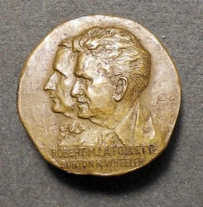 Political: Robert M. LaFollette – Burton K. Wheeler (Busts). Bronze pinback, 25m - Picture 1 of 2