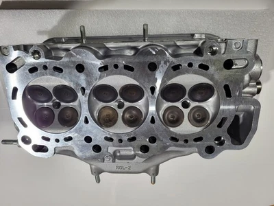 10004-RGL-A00 Nuevo OEM Honda Culata Delantera 2005-2010 Honda Odyssey 3.5L Foto 1 de 4