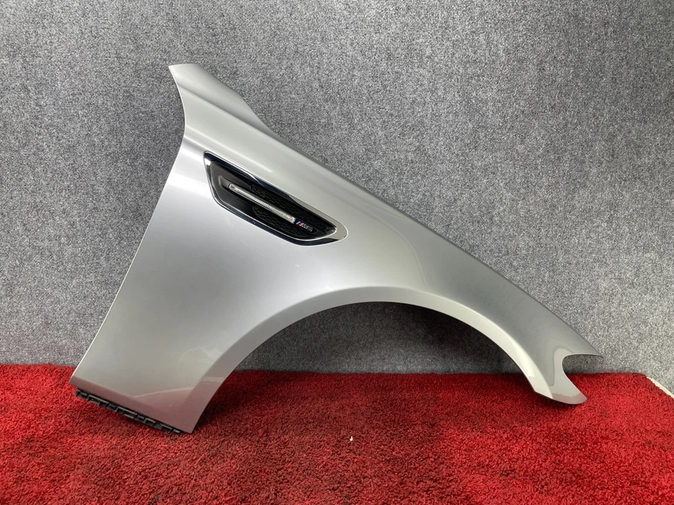 Panel de guardabarros lateral derecho del pasajero BMW 12-16 F10 M5 edición de metal puro plateado OEM Foto 1 de 4