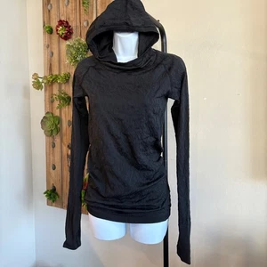 Lululemon Shirt Womens 2/4 Black Rest Less Hoodie Seamless Sporty Pullover - Picture 1 of 8