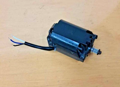 Beam Q100 / Electrolux  EL6988/6989 6984  E-61740-1  Gear Power Nozzle Motor - Image 1 of 4