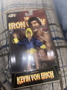 Iron Claw Kevin Von Erich Zac Efron Figure In Hand Bonus Piece Of Mat Relic Card - Picture 1 of 4