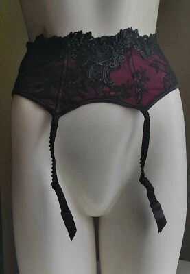 Strumpfhalter Gewächshaus Gr. Lise CHARMEL " sexy Jet Set " Gr.1 (N30)