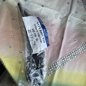 Front Bumper Lateral Cover For X3 Sport Utility 4 Door 3.0L - Picture 1 of 3