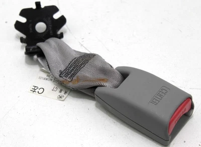 Fivela de cinto de segurança traseira direita do passageiro 2009 - 2013 Subaru Forester fabricante de equipamento original - Imagem 1 de 4