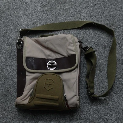 Victorinox Swiss Army Canvas Messenger Crossbody Bag Khaki Olive Shoulder Flap - Image 1 of 4