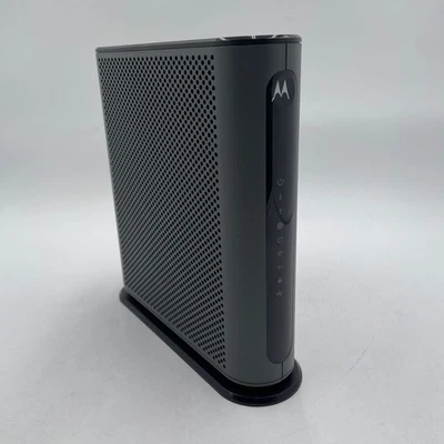 Motorola MG8702 DOCSIS 3.1 Cable Modem + Wi-Fi Router (High Speed Combo) - READ - Image 1 of 4