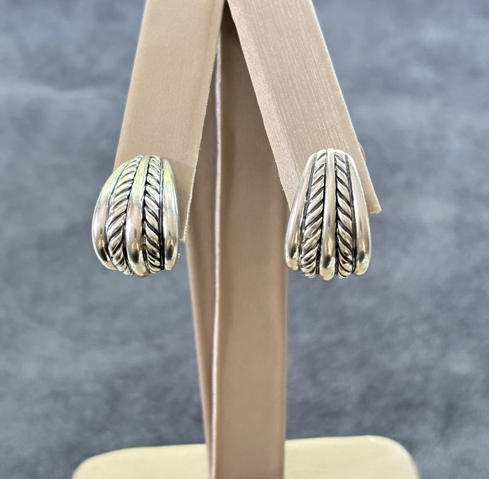 David Yurman Thoroughbred Huggie Hoop Earrings 0.75"  - Image 1 of 4