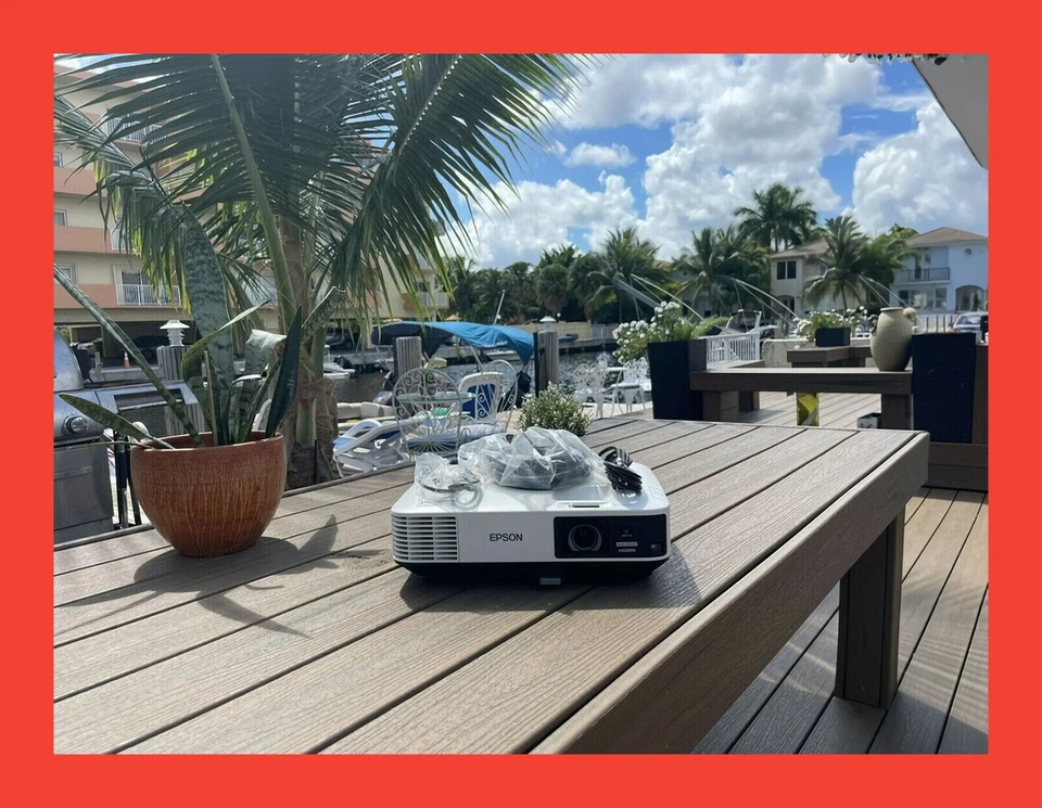 Epson Powerlite 1985WU Large Venue 1080p Projector 4800 Lumens NEW LAMP - Image 1 of 4