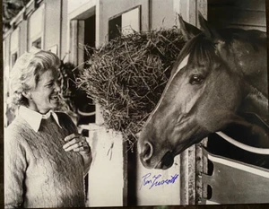 Secretariat Photograph Ron Turcotte Autograph 1973 8x10 Portrait Penny Tweedy - Picture 1 of 2