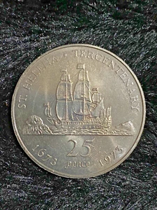 1673 - 1973 St Helena Tercentenary 25 Pence Coin- In Green Holder - Picture 1 of 3