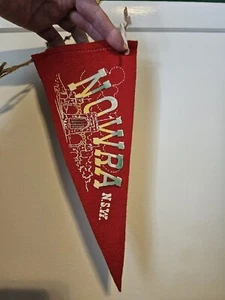 Antique Vintage Felt Flag Bunting Red NOWRA Hanging Rock Souvenir 27cms - Picture 1 of 2
