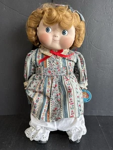 Muñeca musical Dolly Dingle 1983 - LE 229/1000 - House of Global Art - con caja - Imagen 1 de 24