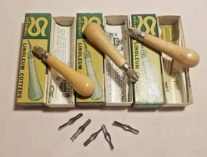 Lotto misto manici taglierina linoleum Speedball e varie - Vedi Descrizione - Foto 1 di 2