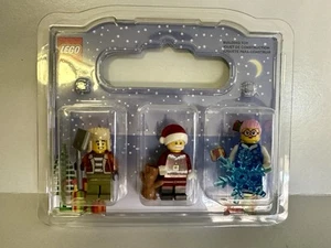 Lego BAM 2023 Q4 Christmas Lego Store Exclusives RARE - Picture 1 of 1
