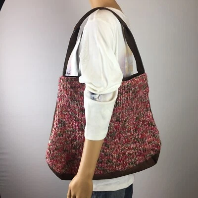 Bolso Hobo Tejido Christopher Banks Usado en Excelente Condición Foto 1 de 4