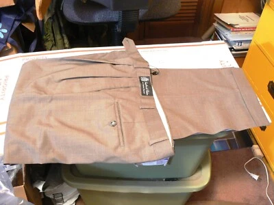 Pantalones de vestir para hombre Alfani verde 33 X 30/100 % lana elástica Foto 1 de 4