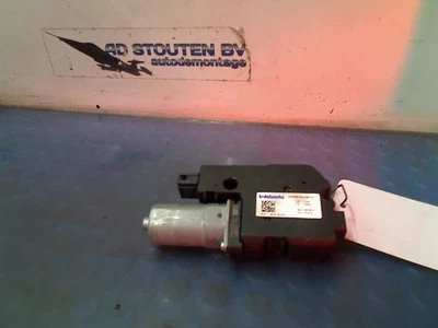 SUN ROOF MOTOR Audi Q3 (F3B) SUV 2.0 40 TFSI 16V Quattro (DKTC) 2019 MD5FS08 Foto 1 de 4