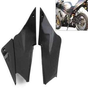 2x Guarnizione Sedile Gas Carena Lato Serbatoio per Kawasaki ZX6R 636 2005-2006 - Foto 1 di 10