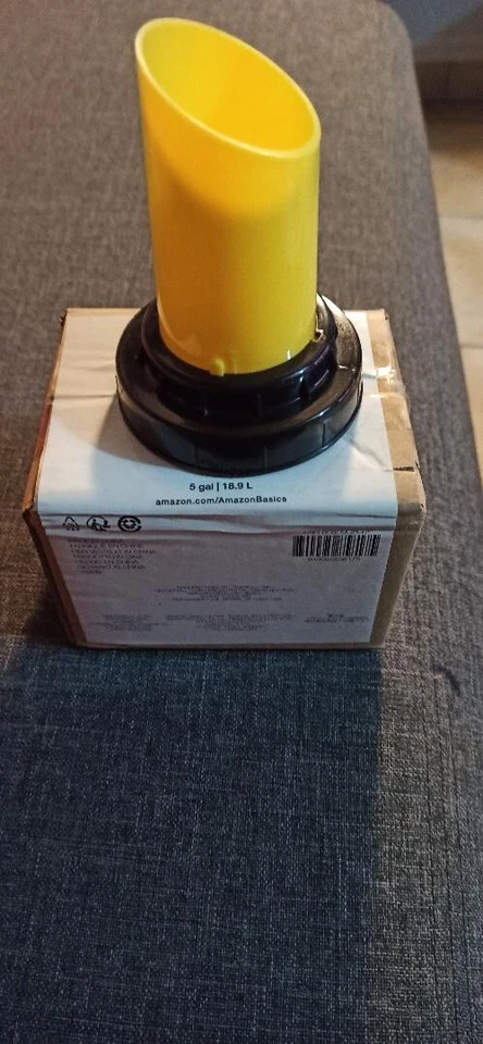 Amazon Basics 5 Gallon Pouring Spout - Photo 1/1