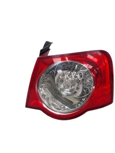 Volkswagen Passat Taillight Lamp Off Side Right Rear Outer Saloon 2008 B6 - Picture 1 of 7