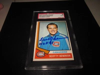 TARJETA RC SCOTTY BOWMAN FIRMADA AUTOMÁTICA 1974-75 OPC NOVATO INSCRIPCIÓN SGC LOSA HOF Foto 1 de 4