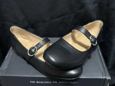 Naturalizer Kelly Mary Jane Plano Mujer 5.5M Cuero Negro Nuevo En Caja Foto 1 de 4