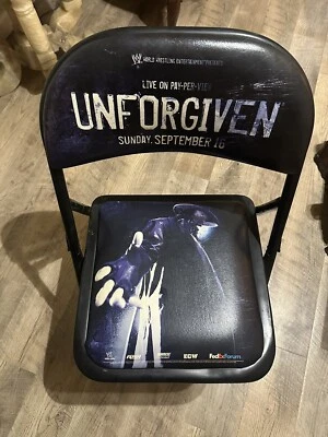 Cadeira WWE Unforgiven 2007 PPV Ringside com THE FUNERÁRIO - Imagem 1 de 3
