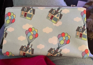 Disney Loungefly UP Pouch, NWT, House, Balloons - Picture 1 of 2