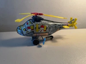 Wind Up - APACHE HELICOPTER - AH-64 - Tin - Please see photos & video! - Picture 1 of 6