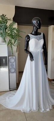 Brautkleid / Hochzeitskleid Größe  36  Marke Tres Chic NEU - Bild 1 von 4