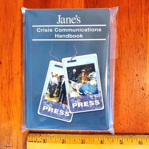 NEW Jane's Crisis Communications Handbook 4x6 Pocket Size UNREAD US UK Global - Foto 1 di 7
