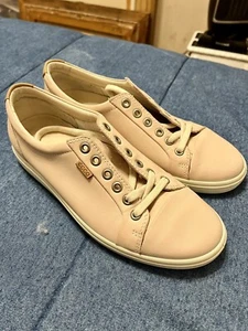 Soft Pink Ecco Trainers - Picture 1 of 5