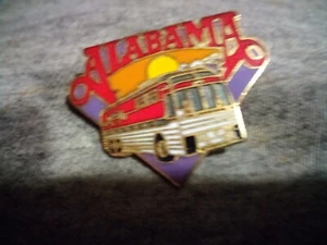 VINTAGE ALABAMA CONCERT TOUR PIN Rare Hard To Find Collectors Item - Picture 1 of 4