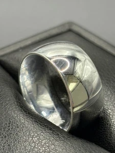 New Condition 10MM Sterling Silver Wedding Band Size 10 925 - Picture 1 of 10