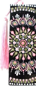 BOOKMARK MANDALA DOT PAINTIN/ SATIN PINKS, OLIVE GREEN,SATIN WHITE ON BLACK - Picture 1 of 1