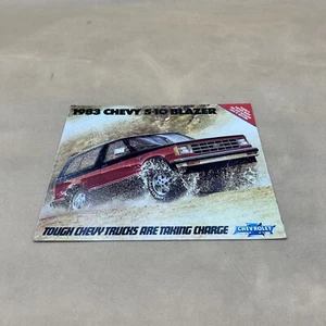 1983 CHEVROLET S-10 BLAZER DEALER SHOWROOM SALES BROCHURE CATALOG BOOKLET - Picture 1 of 7