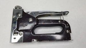 Genuine GS TUV STAPLER UPHOLSTRY TACKER 4-14mm - Picture 1 of 4