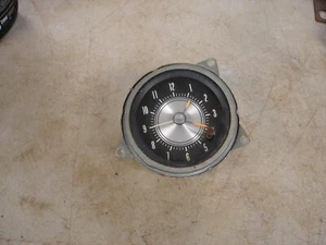 1970 1971 1972 Oldsmobile Cutlass 442 Dash Clock GM OEM - Picture 1 of 5
