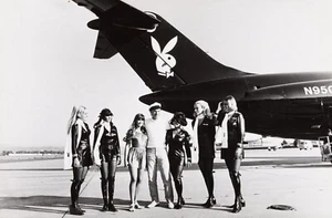 HUGH HEFNER BARBI BENTON BIG BUNNY JET ROME 1970 1 ORIGINAL PHOTO TYPE I PSA LOA - Picture 1 of 3